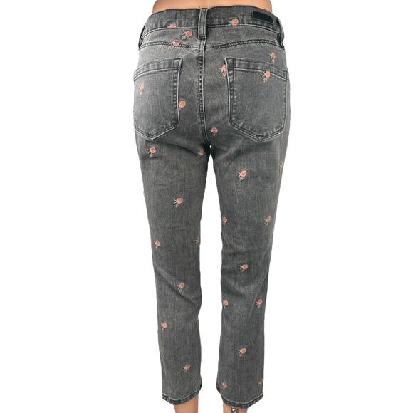 Blank NYC Black Madison Floral Embroidered Crop Straight Denim Jeans Size 25 - Picture 3 of 6